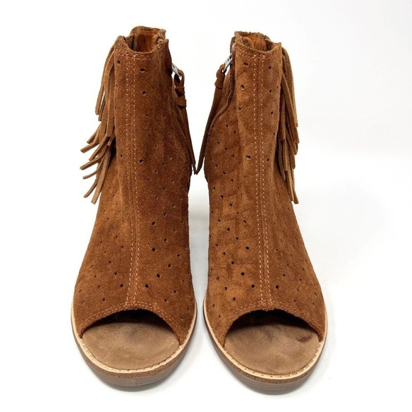 TOMS Suede Booties Cinnamon Brown Peep Toe Majorca Perforated Fringe Women’s 7 - Picture 4 of 12